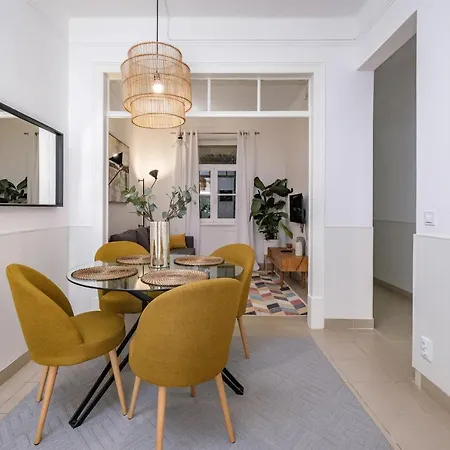 Apartment New! Unique 1 Bedroom Apartment- Santa Catarina 42 Lisbon