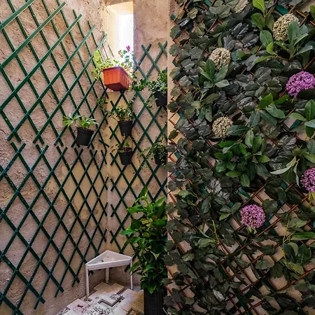 New! Unique 1 Bedroom Apartment- Santa Catarina 42 Apartment Lisbon