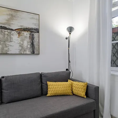New! Unique 1 Bedroom Apartment- Santa Catarina 42 Apartment Lisbon