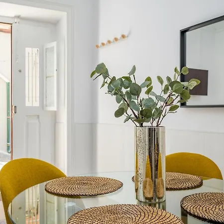 New! Unique 1 Bedroom Apartment- Santa Catarina 42 Apartment *