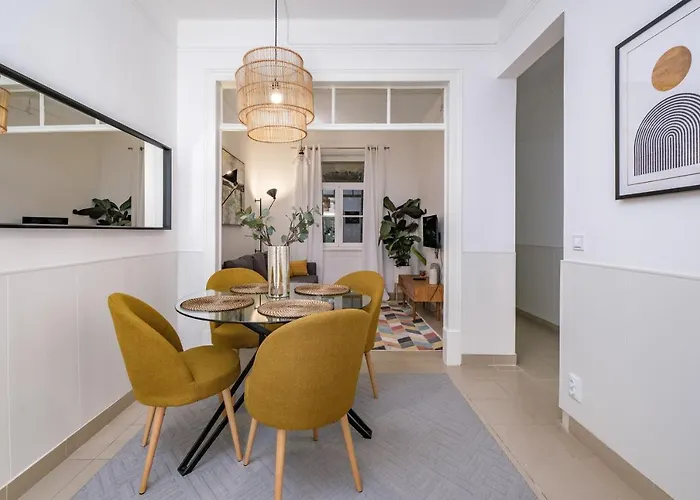 Apartment New! Unique 1 Bedroom Apartment- Santa Catarina 42 Lisbon