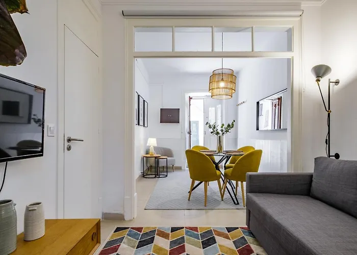 New! Unique 1 Bedroom Apartment- Santa Catarina 42 Apartment Lisbon