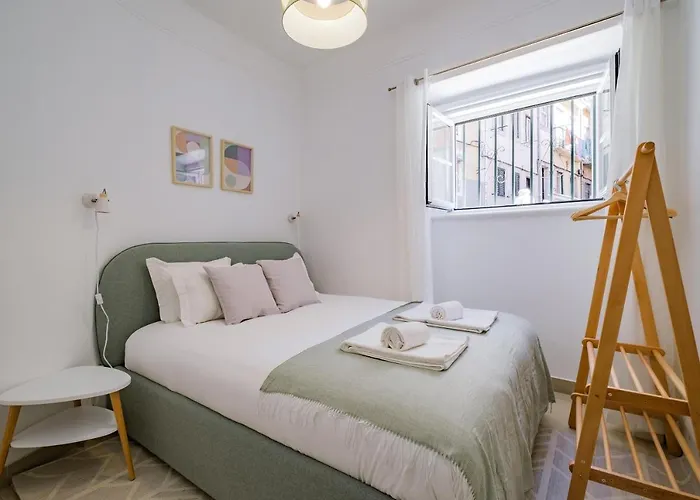 New! Unique 1 Bedroom Apartment- Santa Catarina 42 Apartment Lisbon