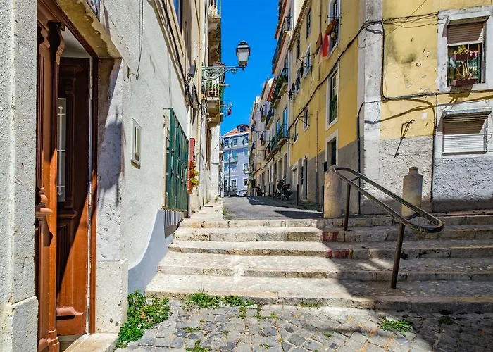 New! Unique 1 Bedroom Apartment- Santa Catarina 42 *