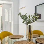 New! Unique 1 Bedroom Apartment- Santa Catarina 42 アパート *