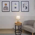 New! Unique 1 Bedroom Apartment- Santa Catarina 42 アパート